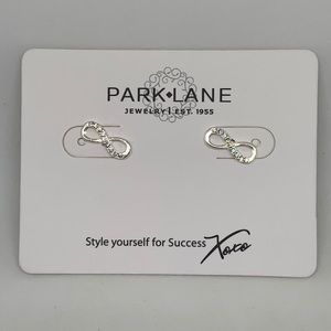 NEW Park Lane Jewelry INFINITE Earrings Infinity Silver Crystals Stud Post + Box
